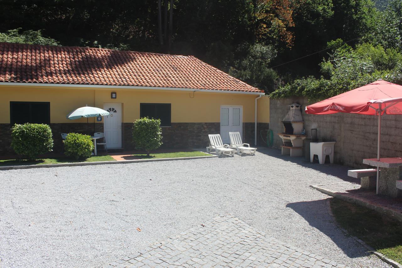 Villa Casinha Dos Cubos Geres Exterior foto